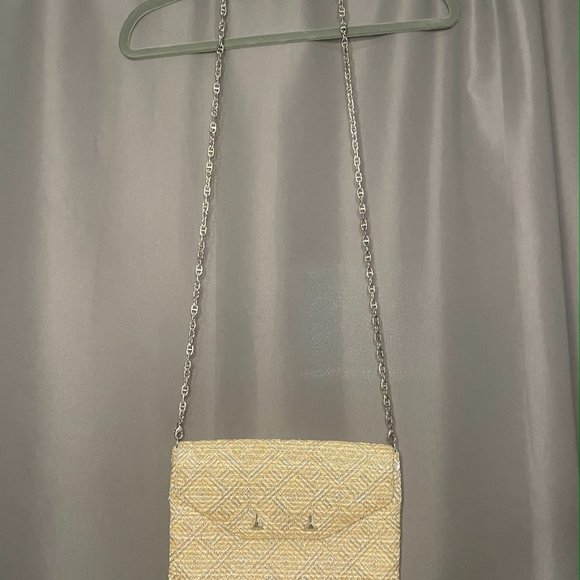 City Slim Clutch with Versatile Chain - Picture 5 of 5